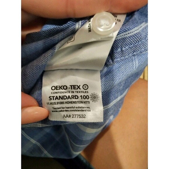 Tommy Hilfiger Men’s All-Season Stretch Dress Shirt Regular Fit Large Blues - Picture 3 of 8